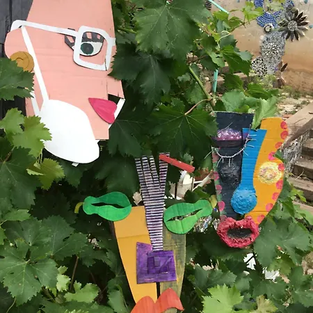 El Retiro De Isabel Landhuis Embid de la Ribera